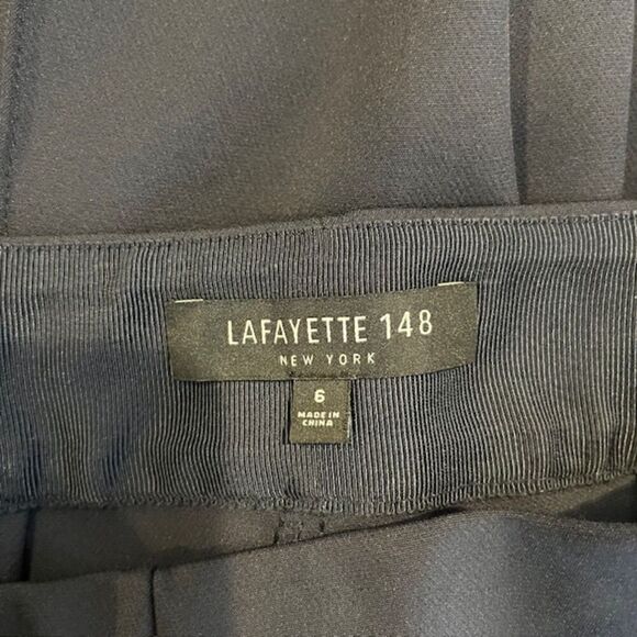 Lafayette 148 Tailored Navy Blue Trousers Raised front Seam Side Zip Size 6 - Picture 8 of 11